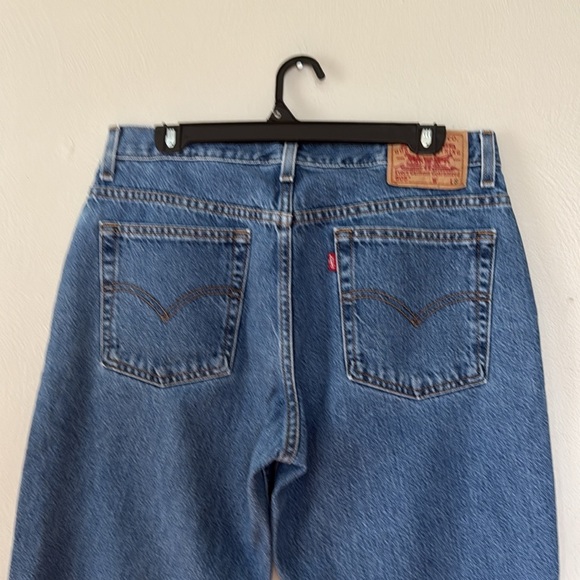 Vintage Levi's 505 Straight Jeans in Deep Blue 2004 12 - Picture 5 of 10